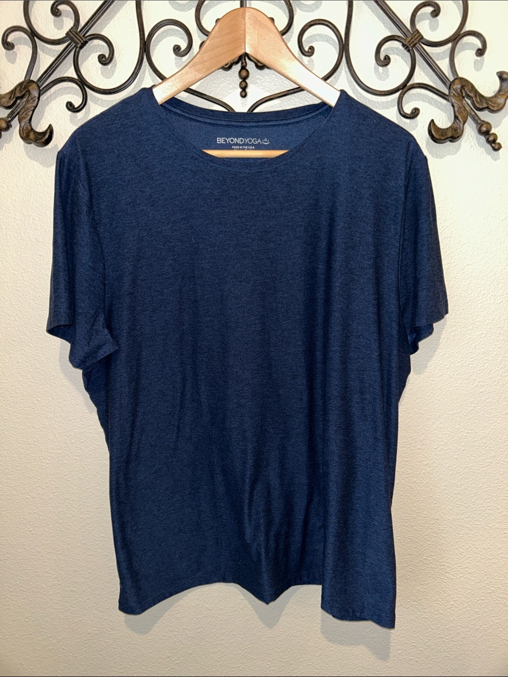 BEYOND YOGA "ALWAYS BEYOND 2.0" CREW NECK SIZE XL
